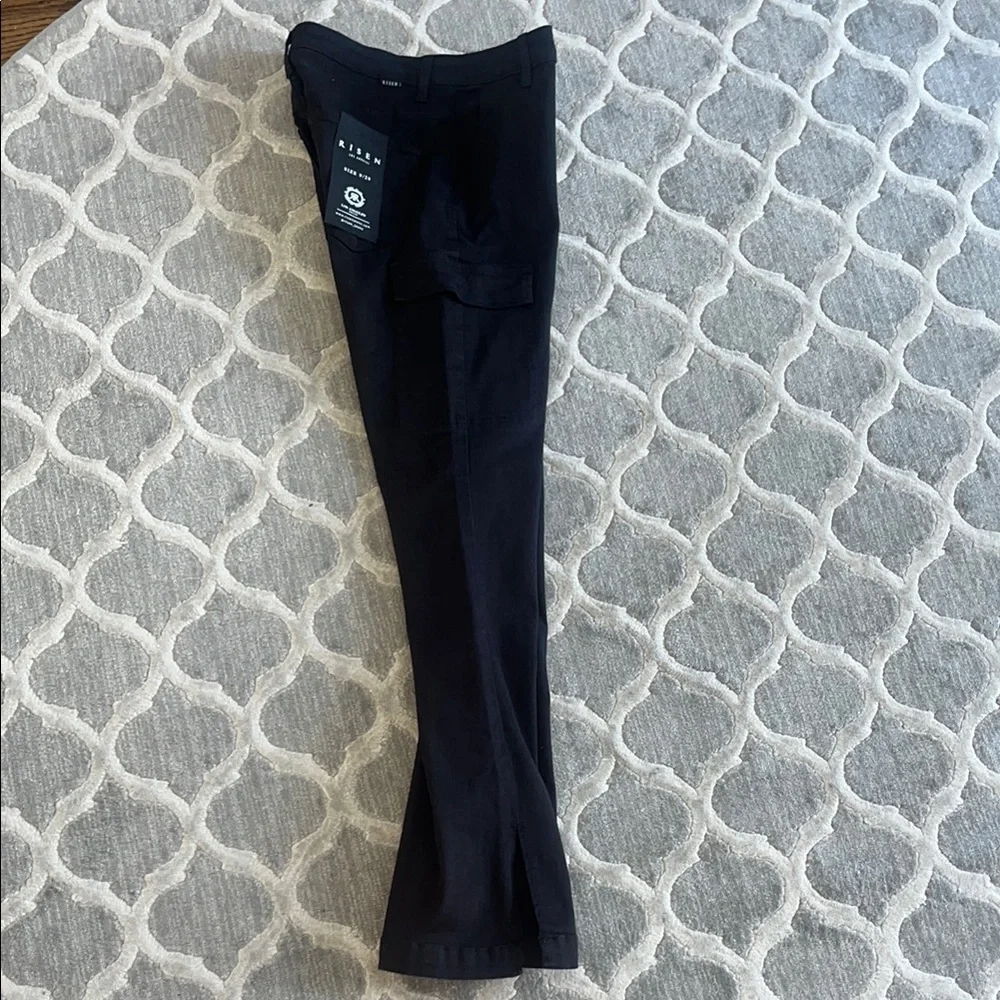 Elegant Black Wide Leg Jeans for Women - Picture 7 of 8